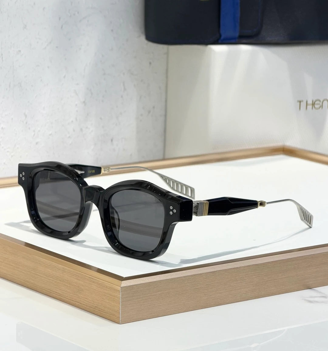 Henri V2 sunglasses Black x Gold x Black Lens