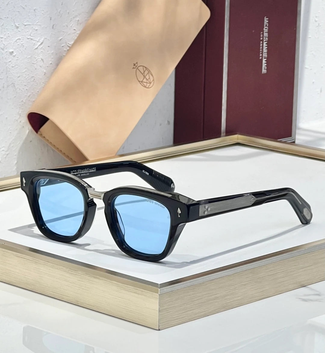 JMM Jules sunglasses Black x Blue Lens
