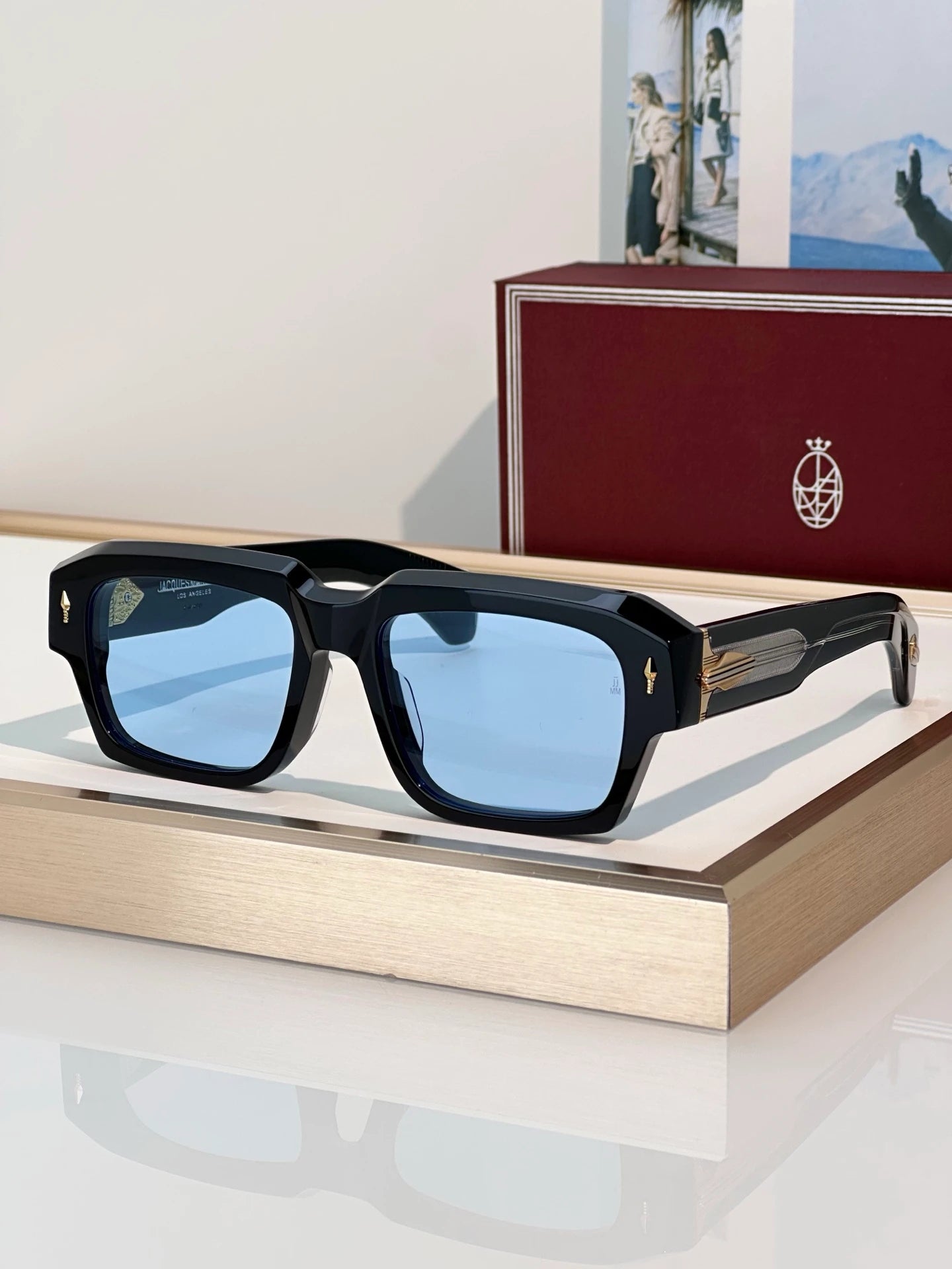 JMM Dakota sunglasses Black x Blue Lens