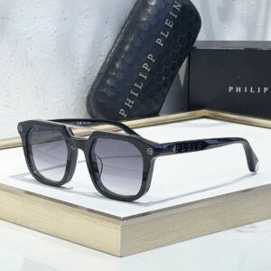 Plein Traveller SPP001M sunglasses Black x Silver