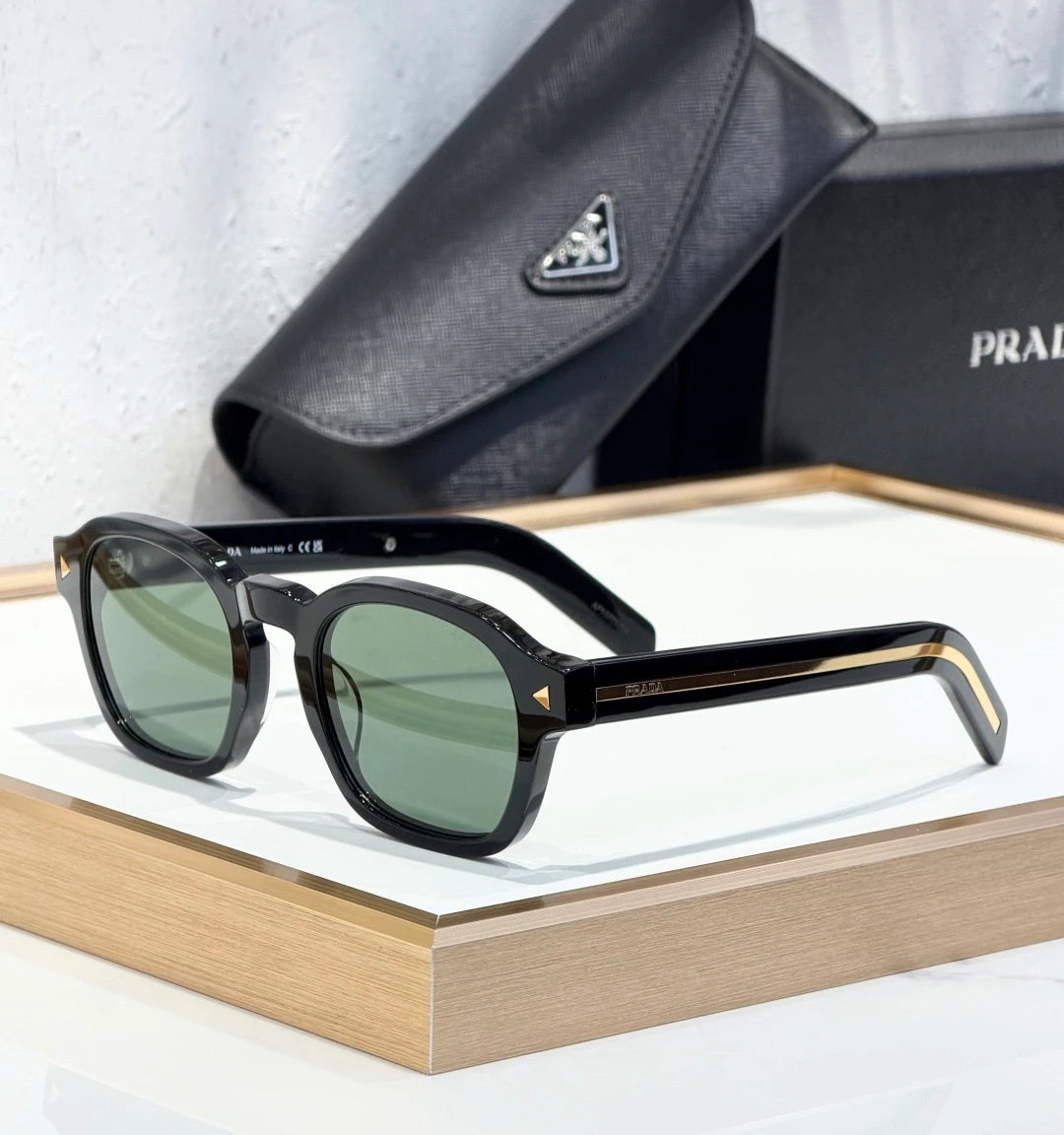 SPR A16 sunglasses Black x Gold x Green Lens