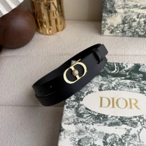 Dior 30 Montaigne black leather belt with gold-tone crystal-embellished CD buckle