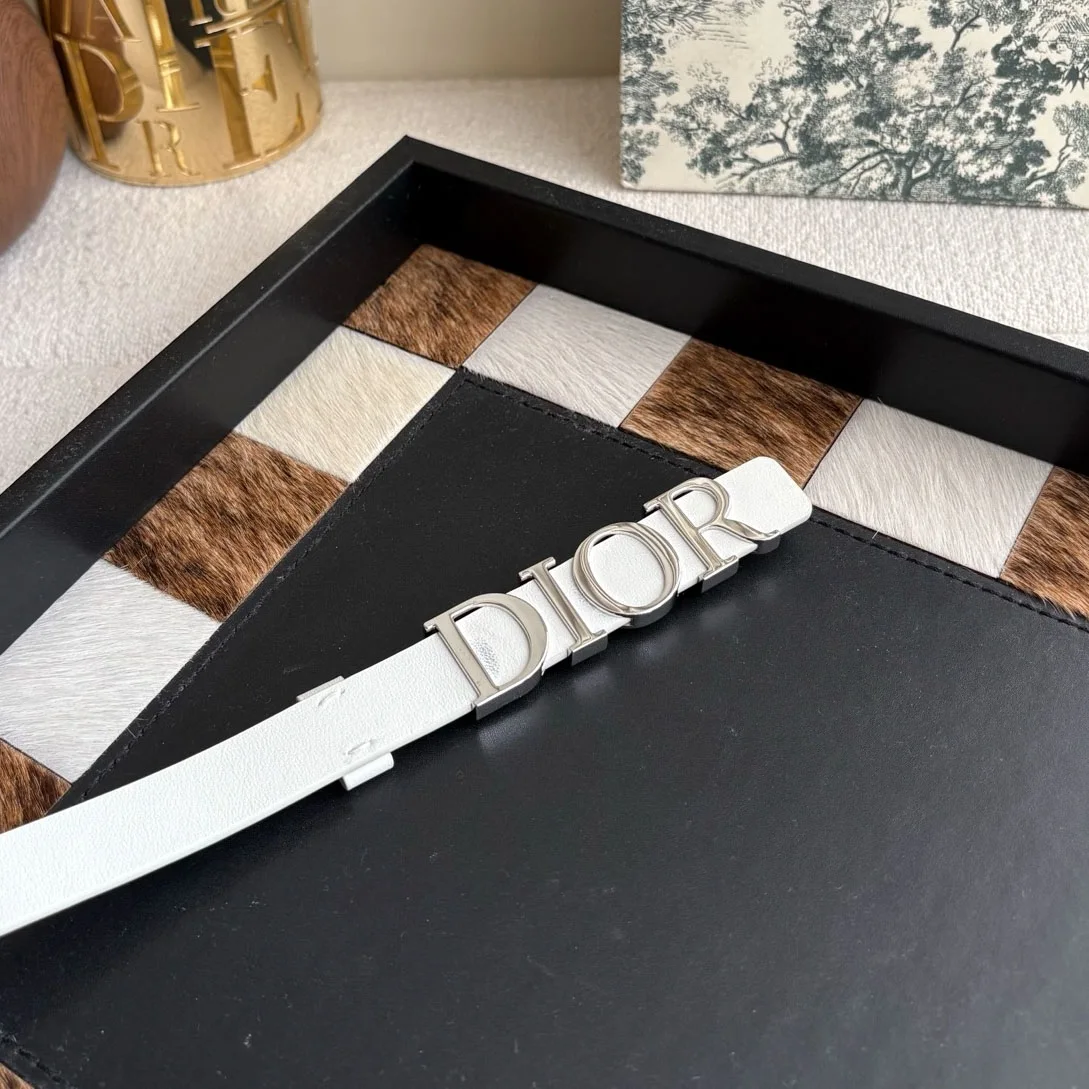 Dior D-Dream white smooth calfskin belt with silver-tone lettering buckle
