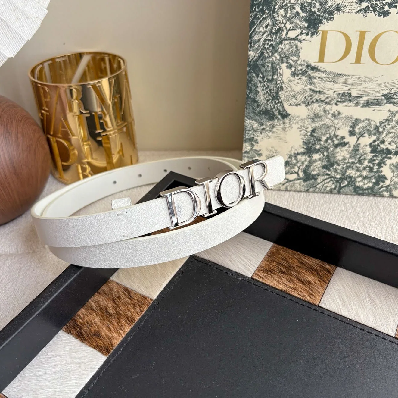 Dior D-Dream white smooth calfskin belt with silver-tone lettering buckle