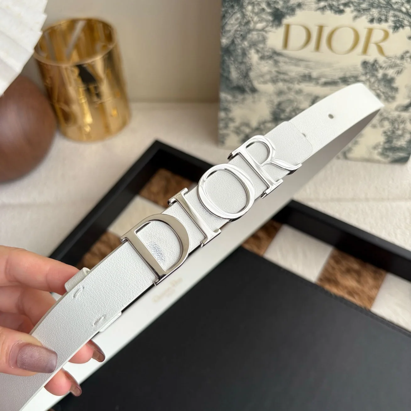 Dior D-Dream white smooth calfskin belt with silver-tone lettering buckle