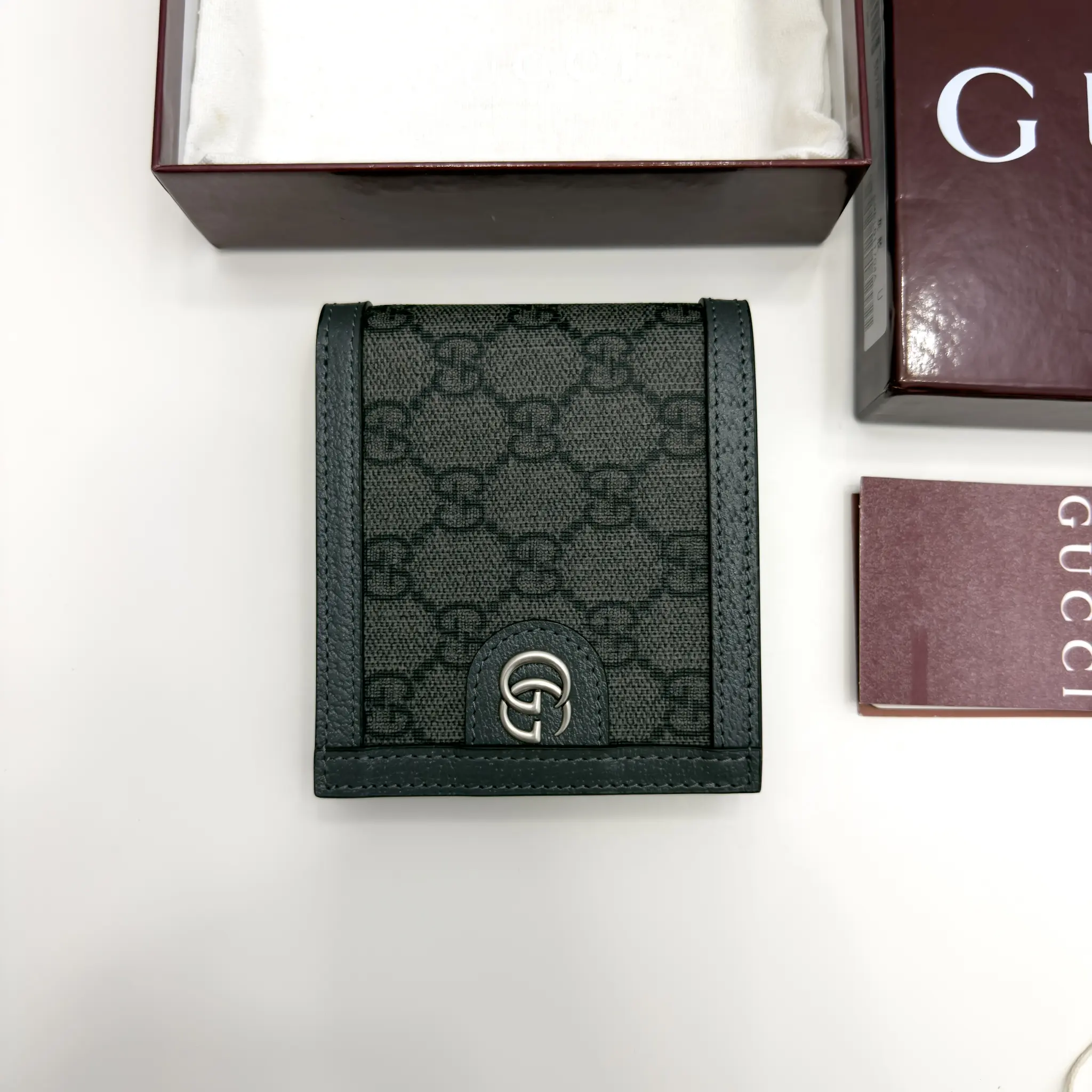 Gucci Ophidia grey and black GG Supreme coin wallet with palladium-tone Double G logo