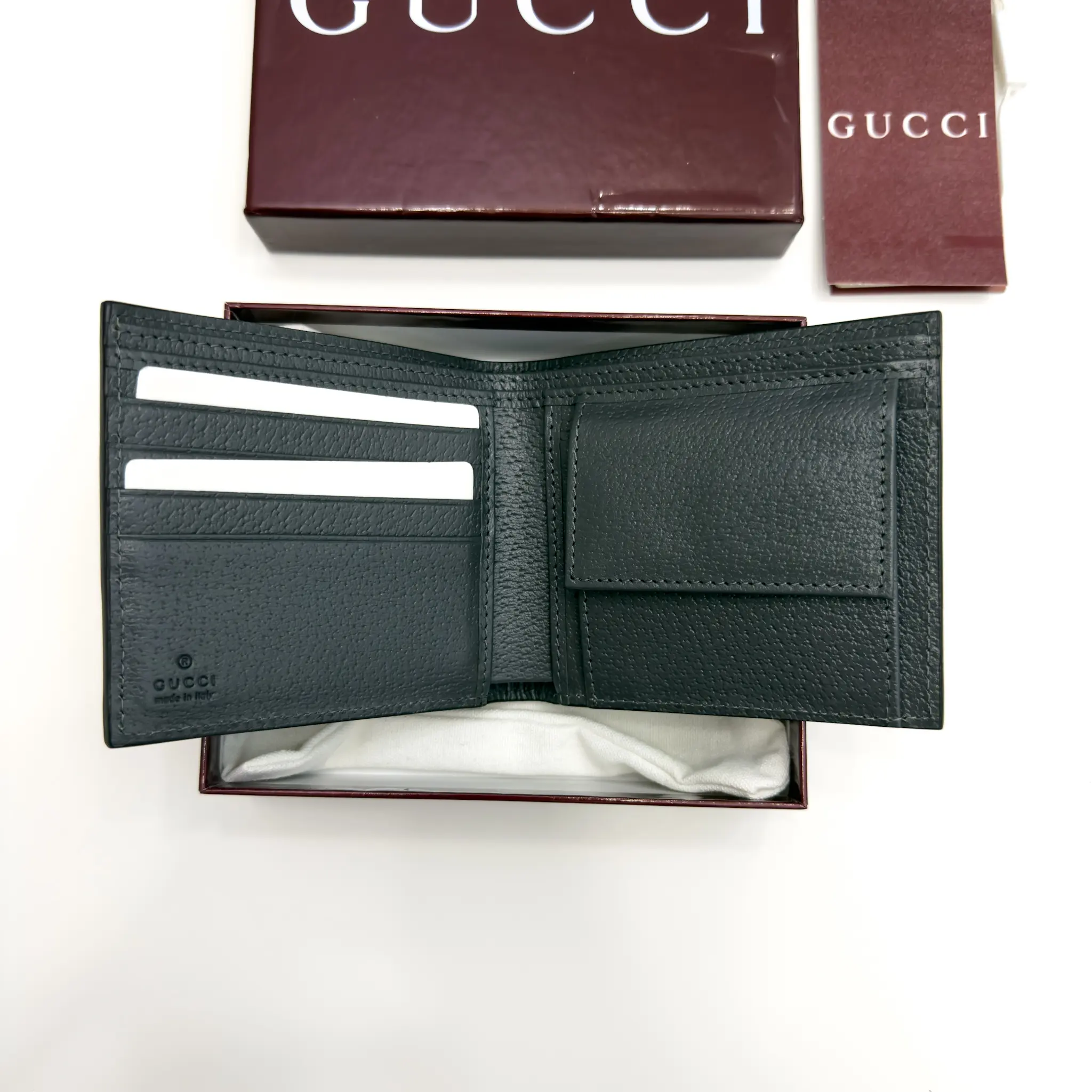 Gucci Ophidia grey and black GG Supreme coin wallet with palladium-tone Double G logo