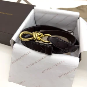 Bottega Veneta Andiamo Fondant brown Intrecciato leather belt with vintage gold-tone knot buckle
